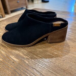 Toms Leila Black Suede Women's Mules